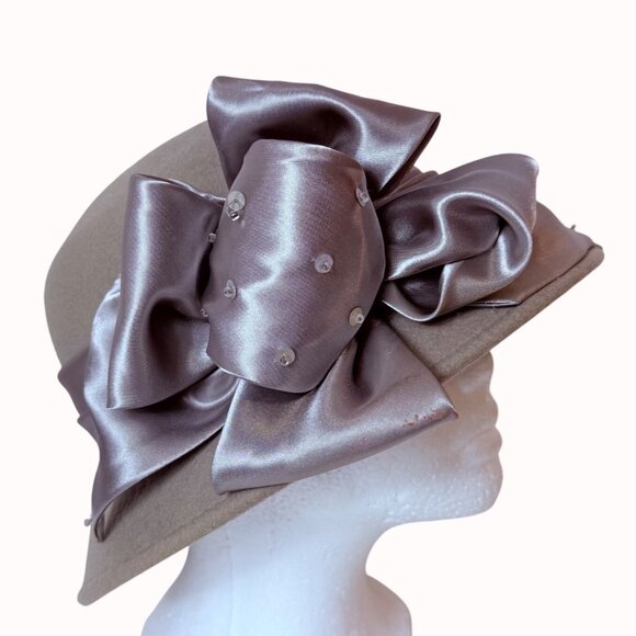 August Accessories Wool Cloche Hat Taupe Luxe Satin Sequin Beaded Bow Church - Picture 2 of 14